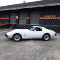 1975 White Chevrolet Corvette thumbnail