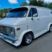 1976 White Chevrolet G10 Van thumbnail