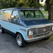 1977 Blue Chevrolet Van thumbnail