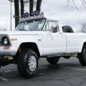 1977 White Jeep J20 thumbnail