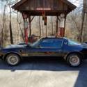 1977 Black Pontiac Trans Am thumbnail
