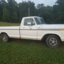 1978 White Ford F-100 thumbnail