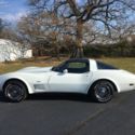 1978 White Chevrolet Corvette thumbnail