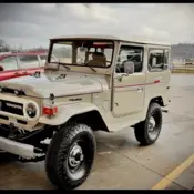 1978 Tan Toyota Land Cruiser thumbnail