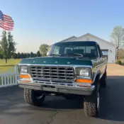 1979 Green Ford F-250 thumbnail