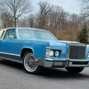 1979 Blue Lincoln Continental thumbnail