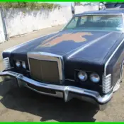 1979 Blue Lincoln Town Car thumbnail