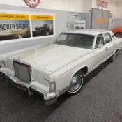 1979 Gray Lincoln Town Car thumbnail