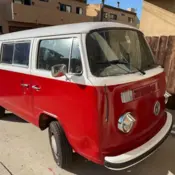 1979 Red Volkswagen Bus/Vanagon thumbnail
