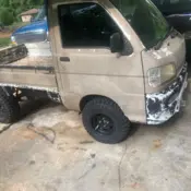 1980 Brown Daihatsu Hijet thumbnail