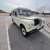 1980 Brown Land Rover Series III thumbnail