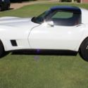 1981 White Chevrolet Corvette thumbnail
