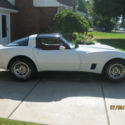 1981 White Chevrolet Corvette thumbnail