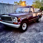 1981 Burgundy Jeep J10 thumbnail
