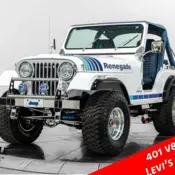 1981 WHITE & MEDIUM BLUE Jeep Jeep thumbnail