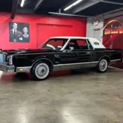 1981 Black Lincoln Mark VI thumbnail