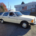 1981 cream Mercedes-Benz 200-Series thumbnail
