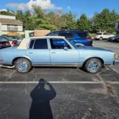1981 Blue Oldsmobile Cutlass thumbnail