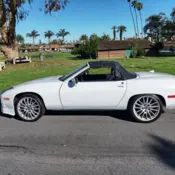 1981 White Porsche 928 thumbnail