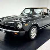 1982 Black Fiat Spyder 2000 thumbnail