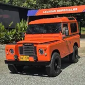 1982 Orange Land Rover Series III thumbnail