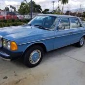 1982 Blue Mercedes-Benz 200-Series thumbnail