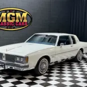 1982 White Oldsmobile Delta 88 thumbnail