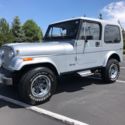 1983 SILVER Jeep CJ thumbnail