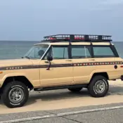 1983 Brown Jeep Cherokee thumbnail