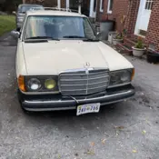 1983 Beige Mercedes-Benz 300TD thumbnail