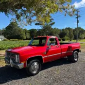 1984 Red Chevrolet Silverado 3500 thumbnail