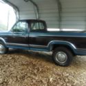 1984 Blue Ford F-250 thumbnail