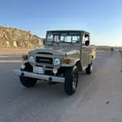 1984 Beige Toyota Land Cruiser thumbnail