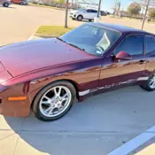 1985 Maroon Porsche 944 thumbnail