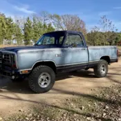 1985 Blue Dodge W-Series thumbnail