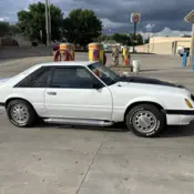 1985 White Ford Mustang thumbnail