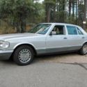 1985 Silver Mercedes-Benz 500-Series thumbnail