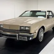 1985 Sandstone Oldsmobile Toronado thumbnail