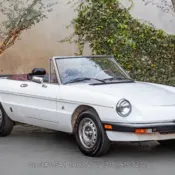 1985 White Alfa Romeo Spider thumbnail