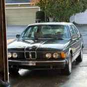 1986 Black BMW 735i thumbnail