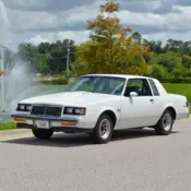 1986 White Buick Regal thumbnail
