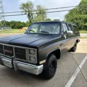 1986 Black GMC C1500 Suburban thumbnail