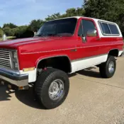1986 Red GMC Jimmy thumbnail