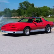 1986 Red Pontiac Firebird thumbnail