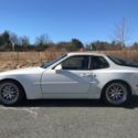 1987 Alpine White Porsche 944 thumbnail