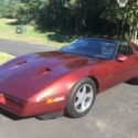 1987 Burgundy Chevrolet Corvette thumbnail
