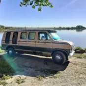 1987 Brown Ford E-150 Econoline thumbnail