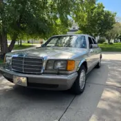 1987 Brown Mercedes-Benz 500-Series thumbnail