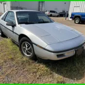 1987 Silver Pontiac Fiero thumbnail