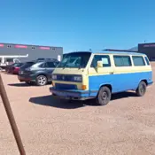1987 Blue Volkswagen Bus/Vanagon thumbnail